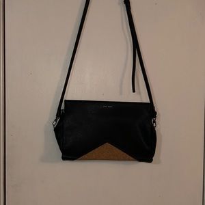 Shoulder/ crossbody bag